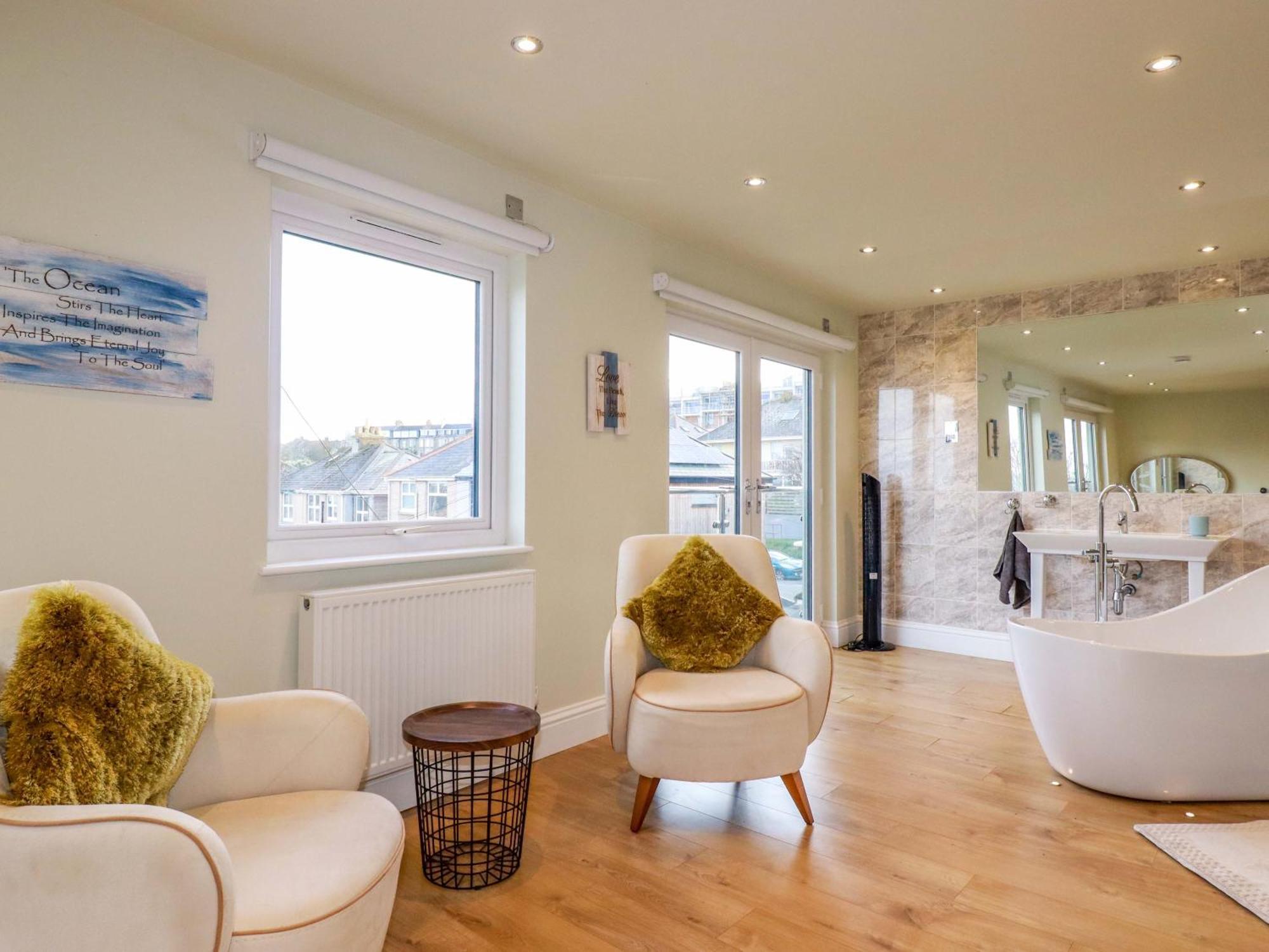 14 St Georges Road * Newquay (Cornwall)