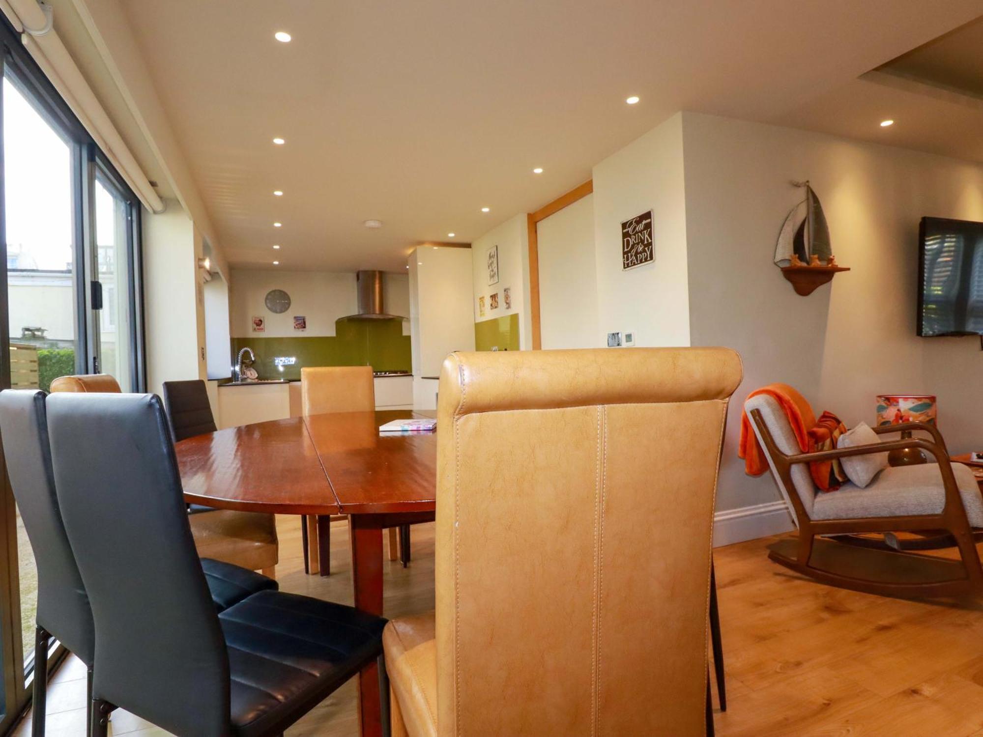 Holiday home 14 St Georges Road *